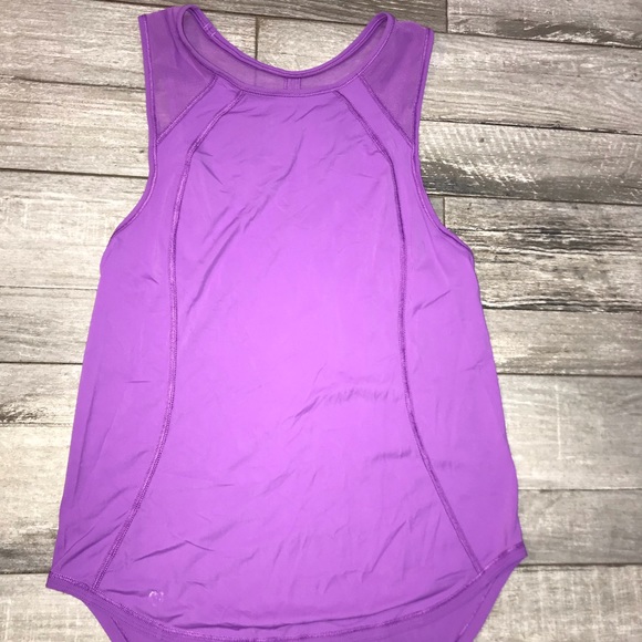 Lululemon workout tank - Picture 1 of 2